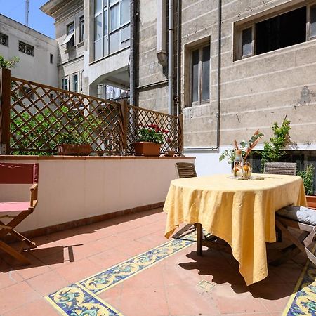 Viale Calascione 7 Napoli Bagian luar foto