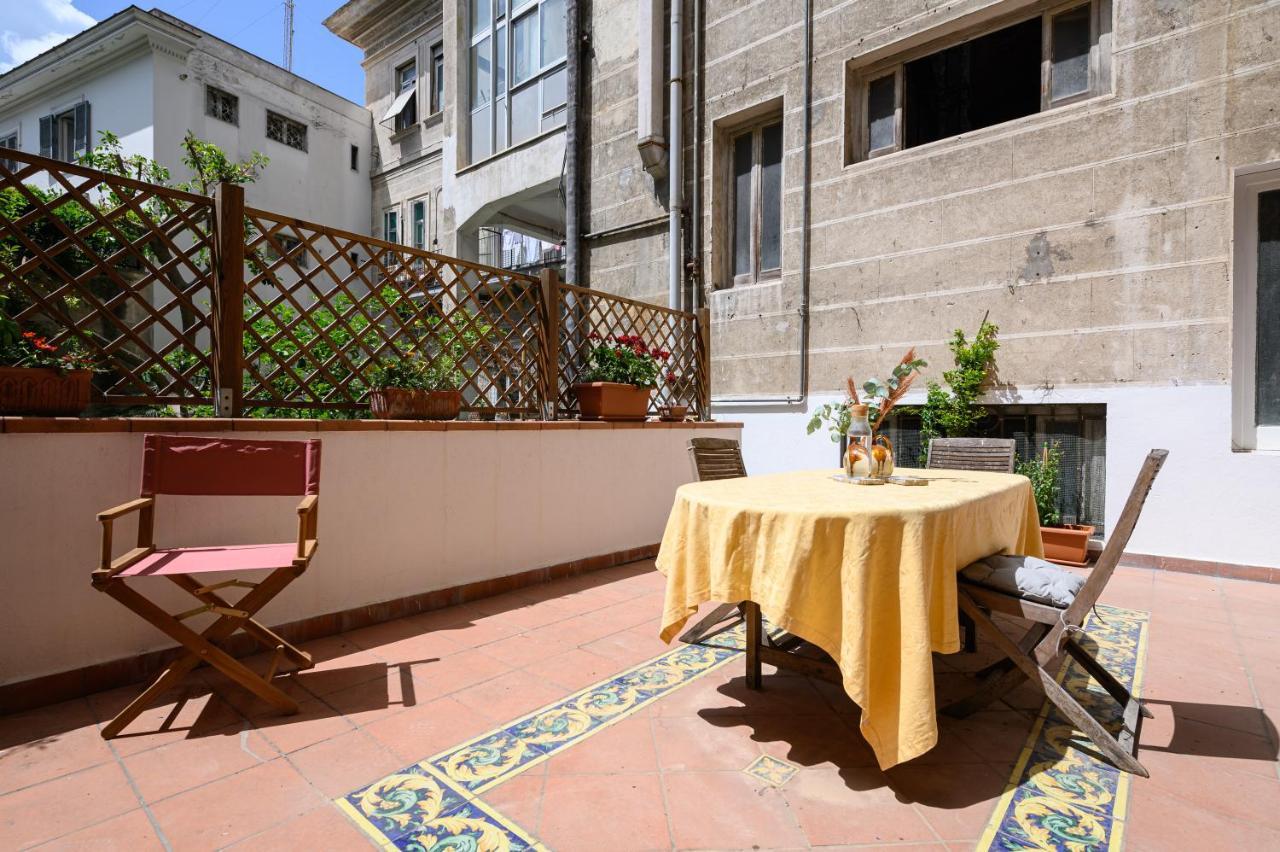 Viale Calascione 7 Napoli Bagian luar foto